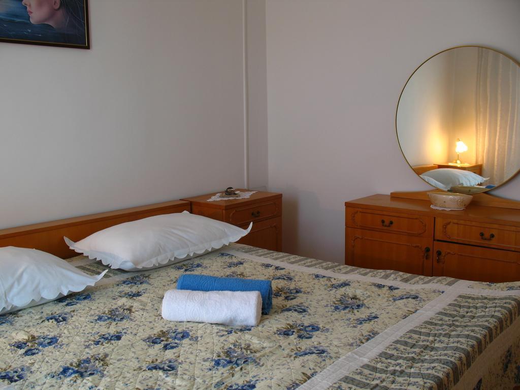 Apartments Culav Makarska Bilik gambar